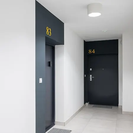 Comfort Modern By Bookinghost アパート *