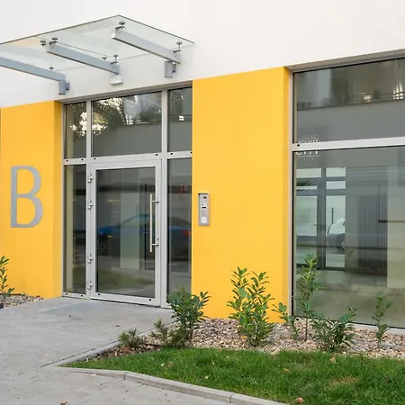 Apartmán Comfort Modern By Bookinghost