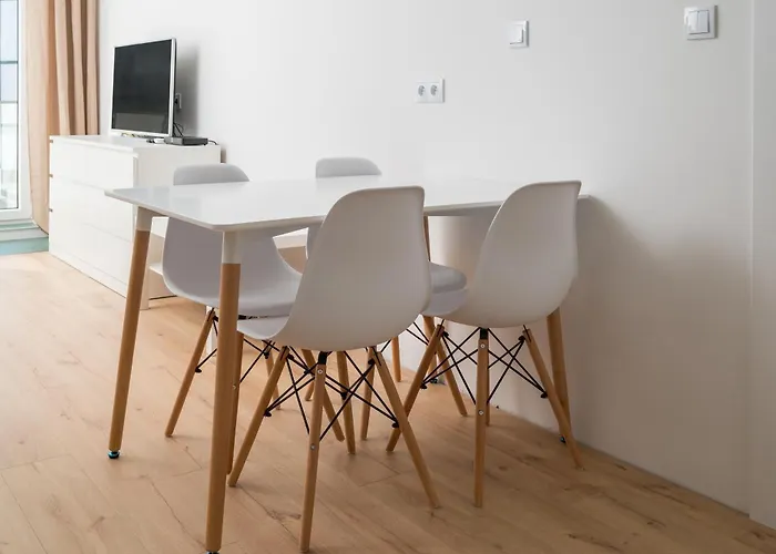 דירה Comfort Modern By Bookinghost ורשה