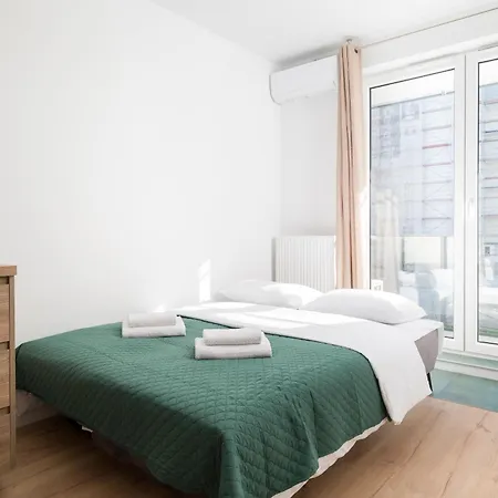 Comfort Modern By Bookinghost Varsóvia