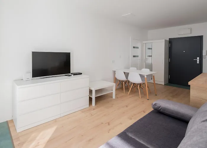 Comfort Modern By Bookinghost Apartamento
